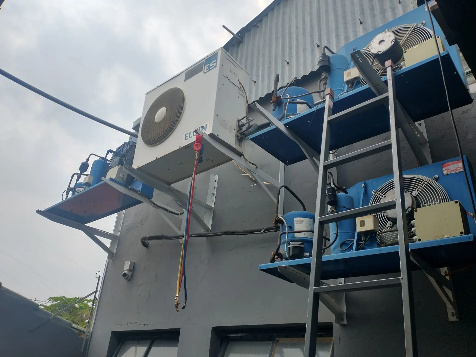 manutenção comercial